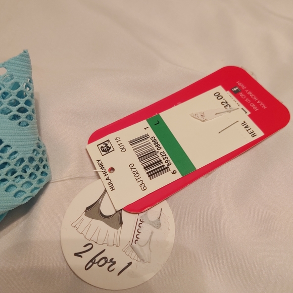 Hula Honey Two for One bikini top - Picture 2 of 5